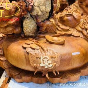 Ngũ Cóc Ôm Đá Chấn Chum Tiền