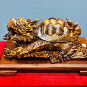 Long Quy gỗ sưa.